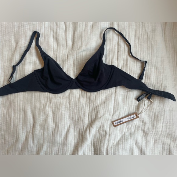 Skims t shirt bra - Picture 6 of 6